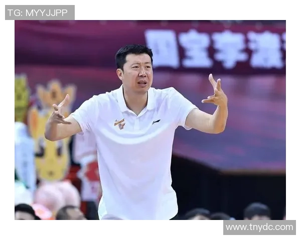 北京篮球队状态变革引发热议球迷期待新赛季的精彩表现与挑战 北京篮球队状态变革引发热议球迷期待新赛季的精彩表现与挑战