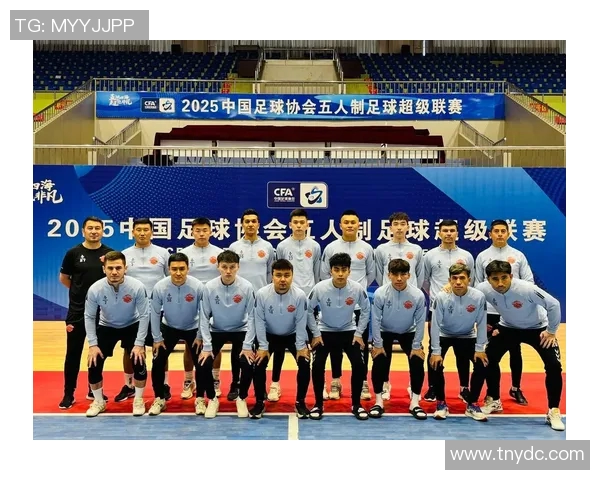 新疆籍足球明星年薪揭秘背后的故事与成就分析 新疆籍足球明星年薪揭秘背后的故事与成就分析