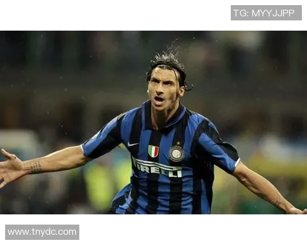 李玮锋：从青涩少年到足球明星的辉煌历程与成就解析