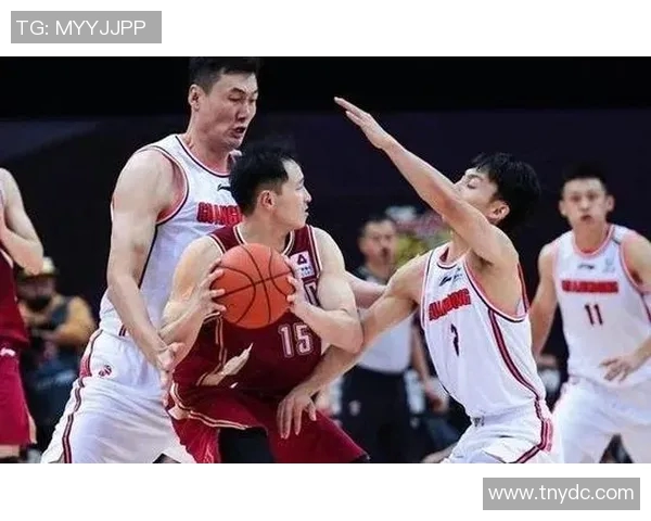 杭州篮球队在最新状态排行榜中荣登第五名展现强劲实力与潜力 杭州篮球队在最新状态排行榜中荣登第五名展现强劲实力与潜力